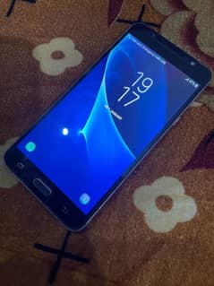 Samsung J7 2016