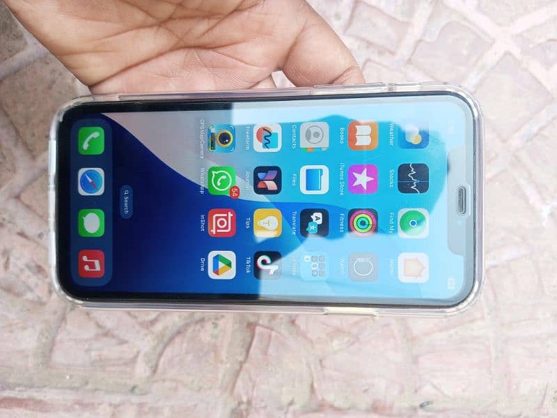 iphone 11 Non PTA . . . JV . . 64 GB . . . . condition 10/10. . . no open . . . 0