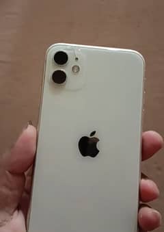 I Phone 11   128/GB  (53000/RS)