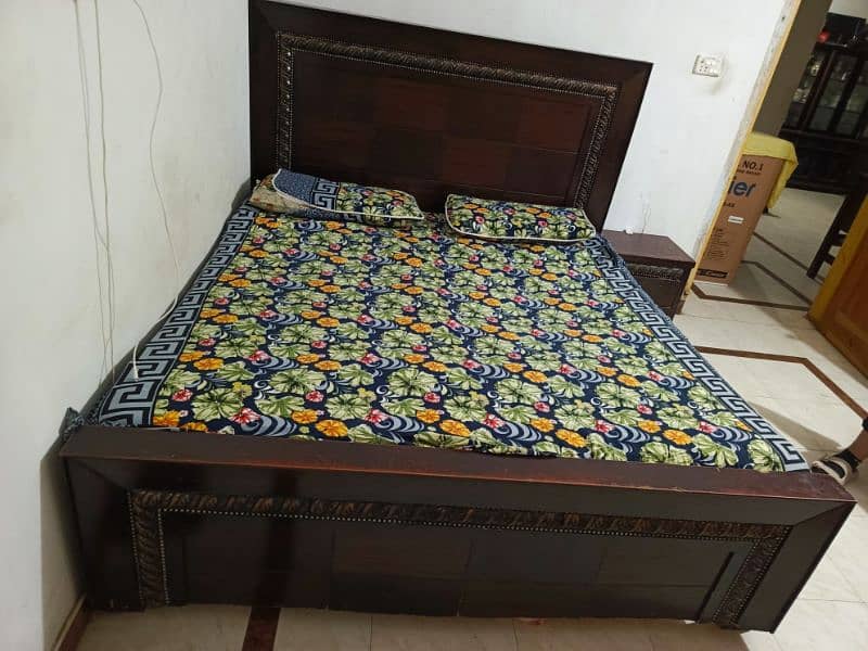 King size bed with side table 0