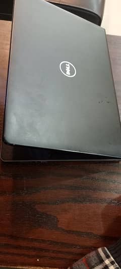 Dell vostro 15 3568