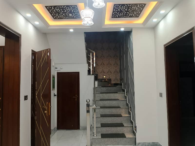 5 Marla House For Rent In Sector D Bahria Town Lahore 7