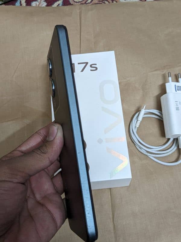 vivo y17s company warranty set  contact 03359901901 6