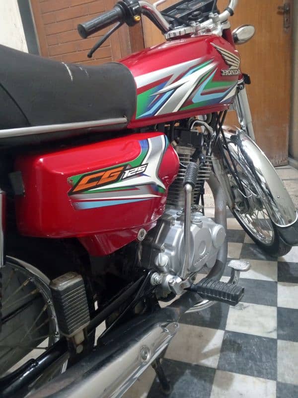 Honda cg 125 2023 model heqd side pack (open letter) 5