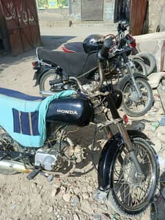 Honda CD70 1982 genien condition mae hae