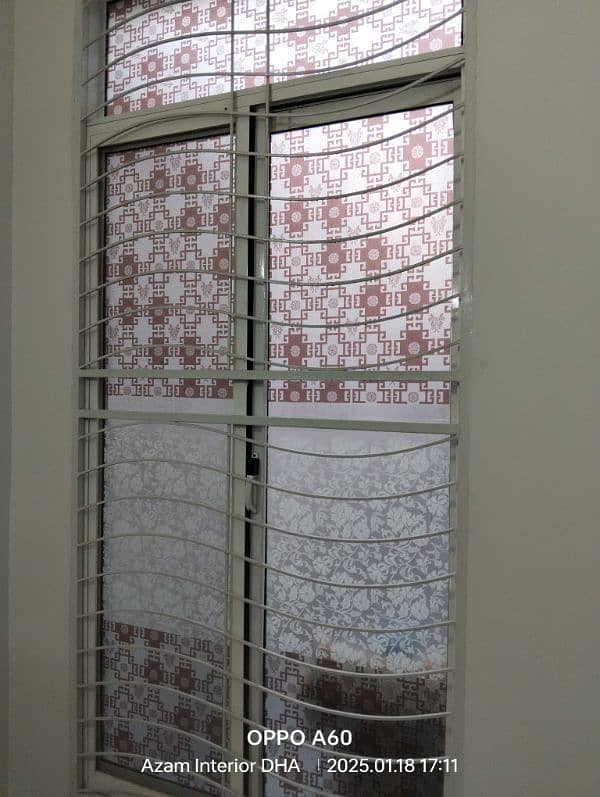 Roller blinds All types of window blinds Glass paper wooden floor 4