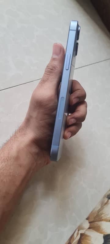 iPhone 14 Plus blue 2