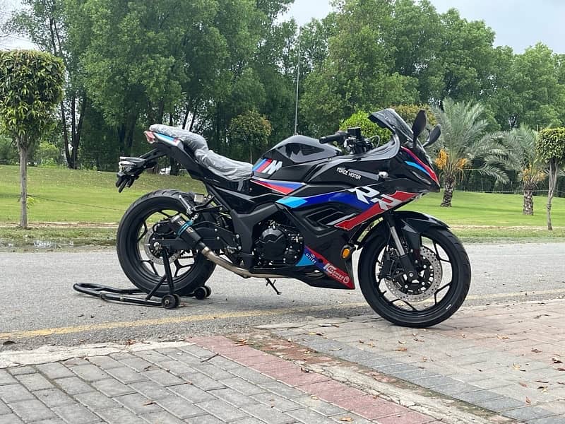 BMW s1000 Replica available 1