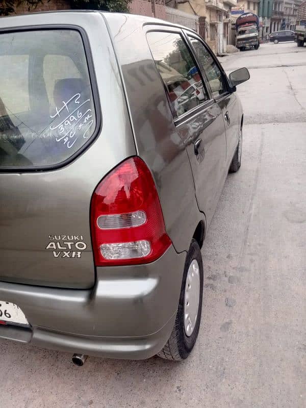 Suzuki Alto 2011 5