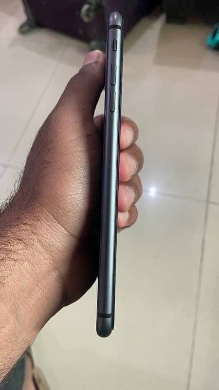 iphone 8 plus pta approved 64 Gb 3