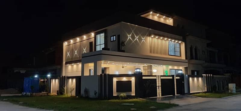 13 mrla Corner Luxury Brand New House available for sale in Citi Housing Society Gujranwala 6