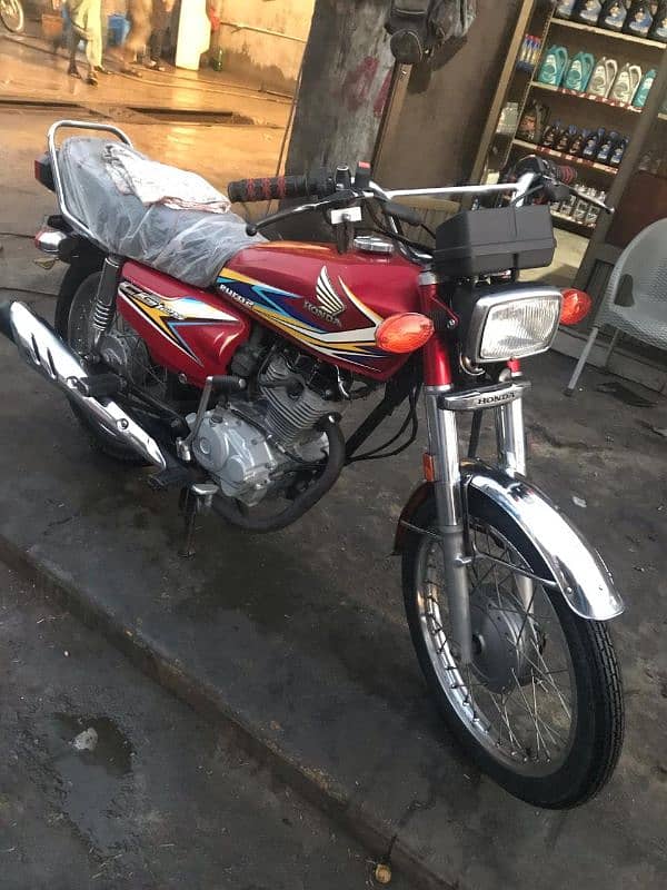 Honda 125 full genuine 0