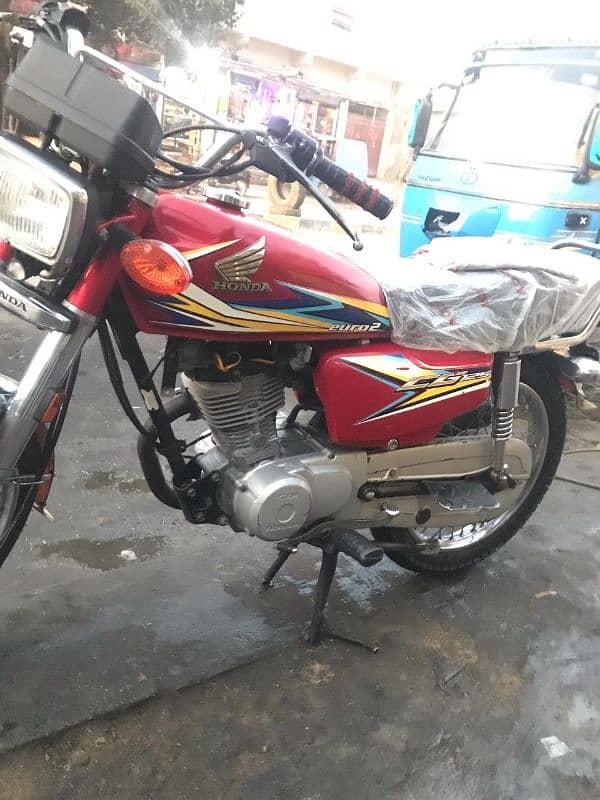 Honda 125 full genuine 1