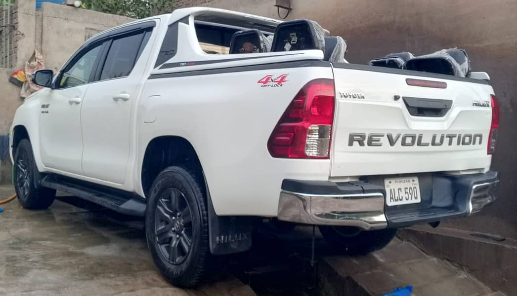 Bullet Proof Car Rental Land Cruiser V8 Fortuner Revo BMW Available 6