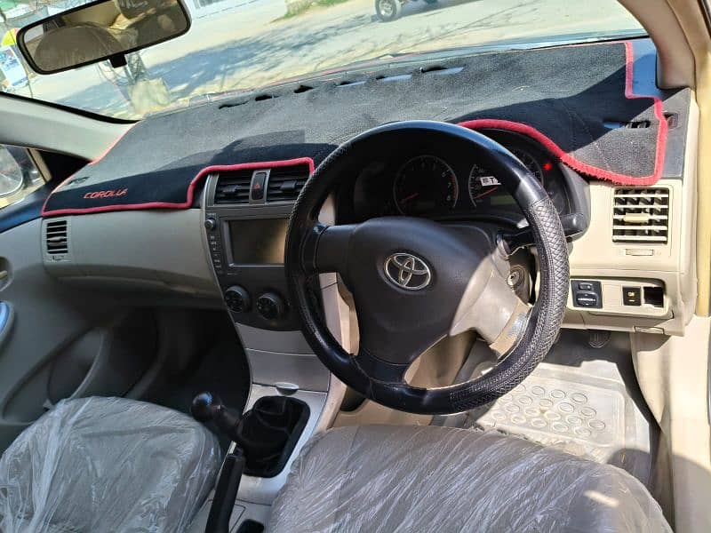 Toyota Corolla GLI 2012 8