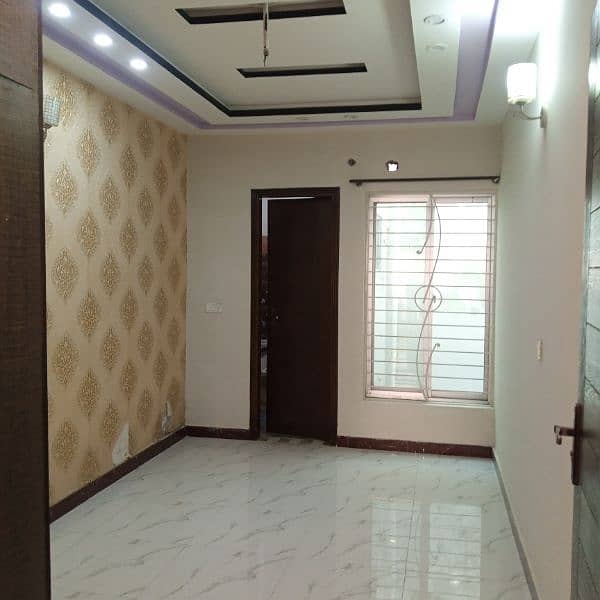 5 Marla double story house for rent ( samamabad ) 11