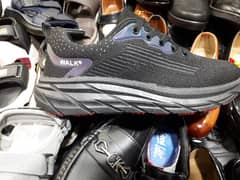 Walk stylish sneakers for Men & Boys