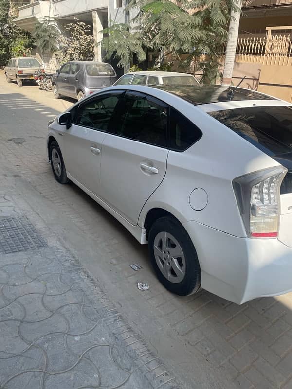 Toyota Prius 2010 3