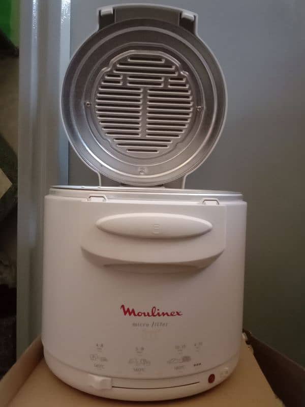 1kg moulinex deep fryer for sale condition 100 by 100 4