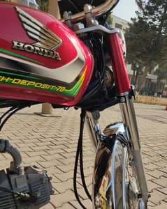 engine & petrol average excellent, new bike, bio matric available. .