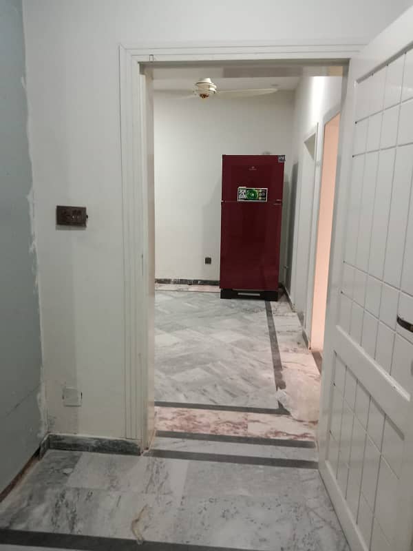 7 Marla Basement Availabe For Rent in G-15 Islamabad. 6