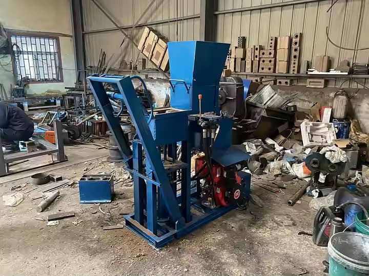 Interlock automatic clay brick machine hydraulic press 10