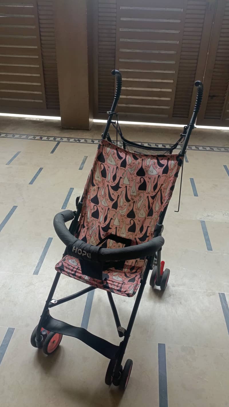 Baby pram 9/10 condition 2