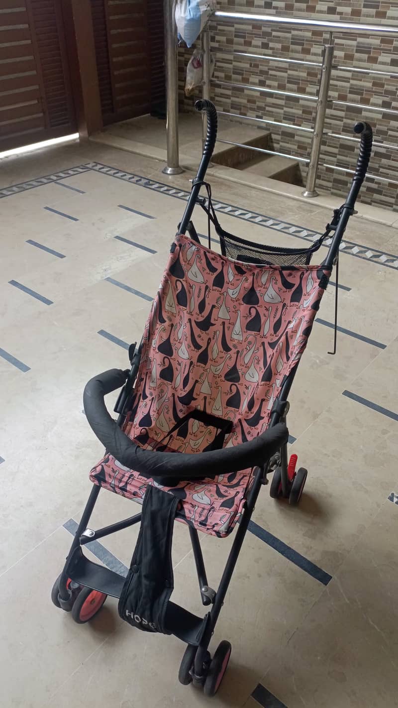 Baby pram 9/10 condition 3