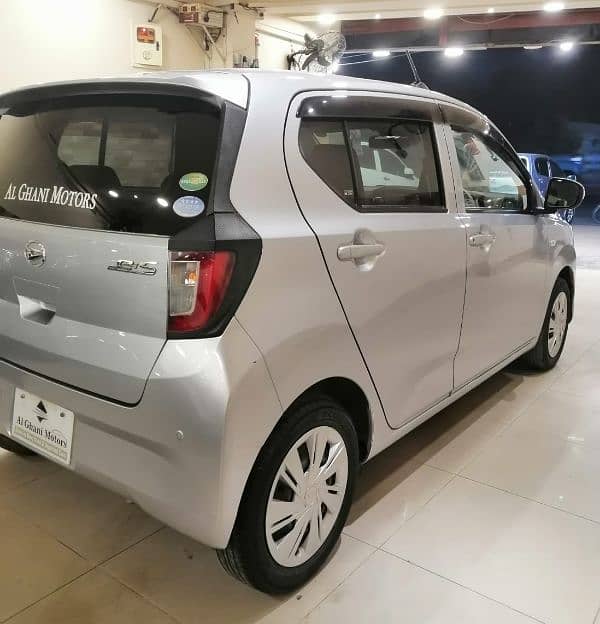 Daihatsu Mira 2020 5