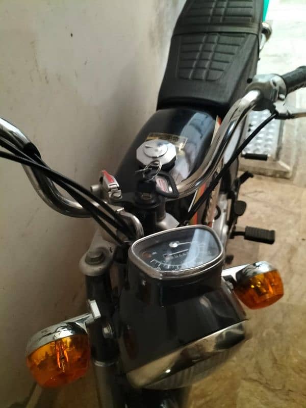 CD 70 1982 2