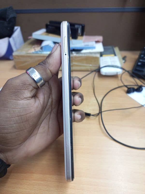 Tecno Camon 18T Finger not working 3