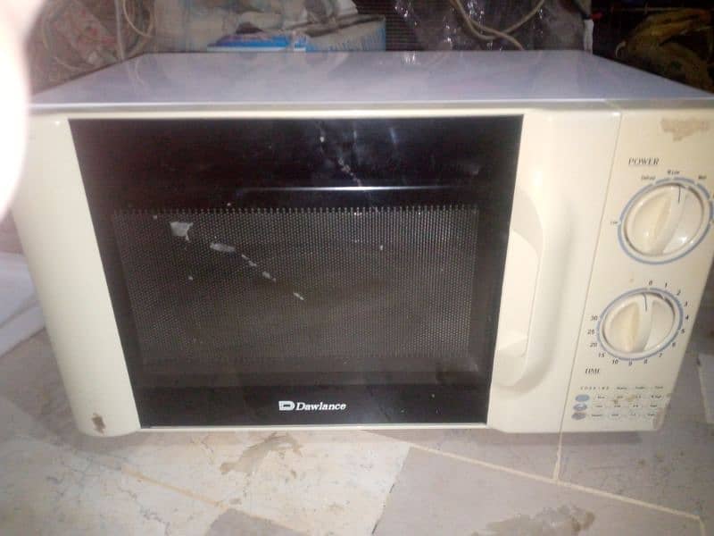 Dawlance Microwave oven 1