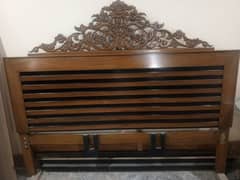 Fresh new wooden  king size bed