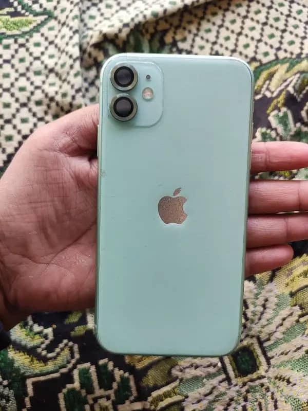 Apple iPhone 11 pta 3