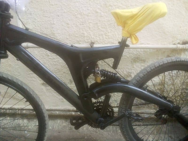 Mountain cycle urgent sale 8