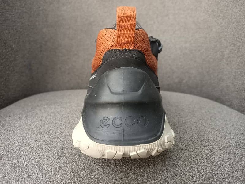 ECCO ULT-TRN UK 7.5-8 Waterproof Hiking 2