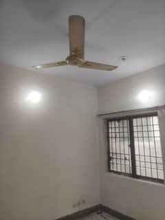 2 rooms upper portion for rent at G-11