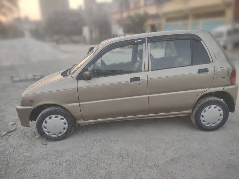 Daihatsu Cuore 2008 9