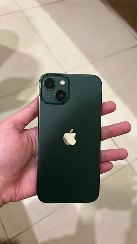 iPhone 13 jv green colour 10 by 10 condition 89 health128 gb waterpack 0