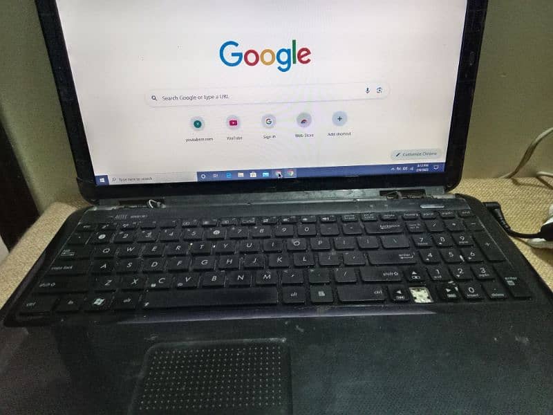 ASUS LAPTOP 3