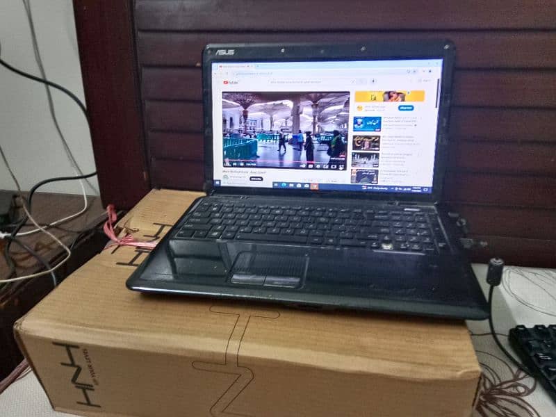 ASUS LAPTOP 6