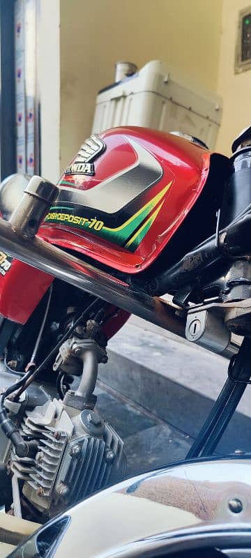 Honda CD70 total genuine bike just buy and use 6