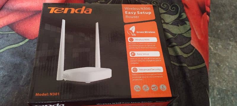 Tenda N300 Router 0