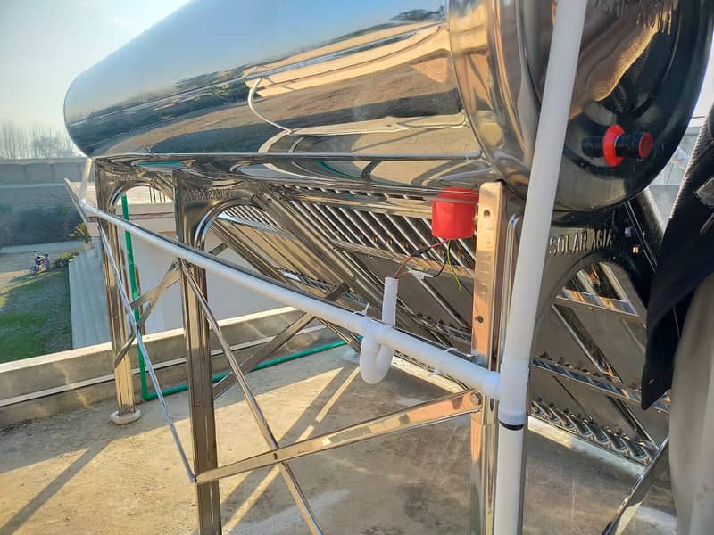Mega Offer!  Delivery & Installation Solar Asia 300L Geyser, 10 Yr 2
