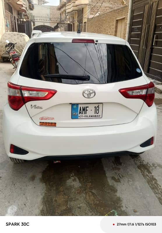 Toyota Vitz 2018 3