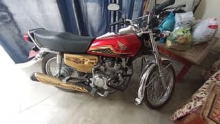 Honda 125 Golden Special Edition 2024 model