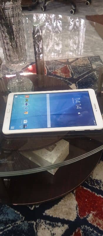 Samsung Galaxy Tab E (SM-T560) برائے فروخت 1