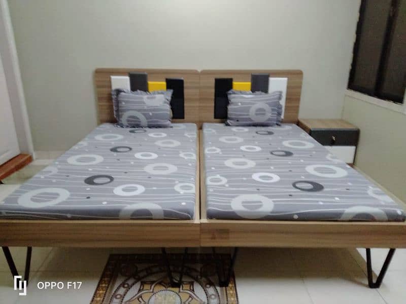 bed set only 8 t 9 month used 0