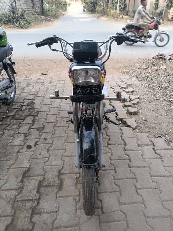 Honda 70 black colour for sale 2