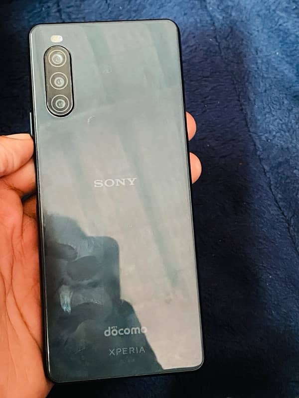 urgent sale Sony xperia 10 mark lll 1